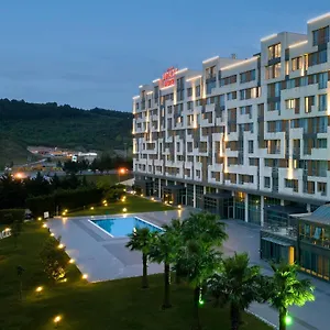 5* Отель Miracle Airport &